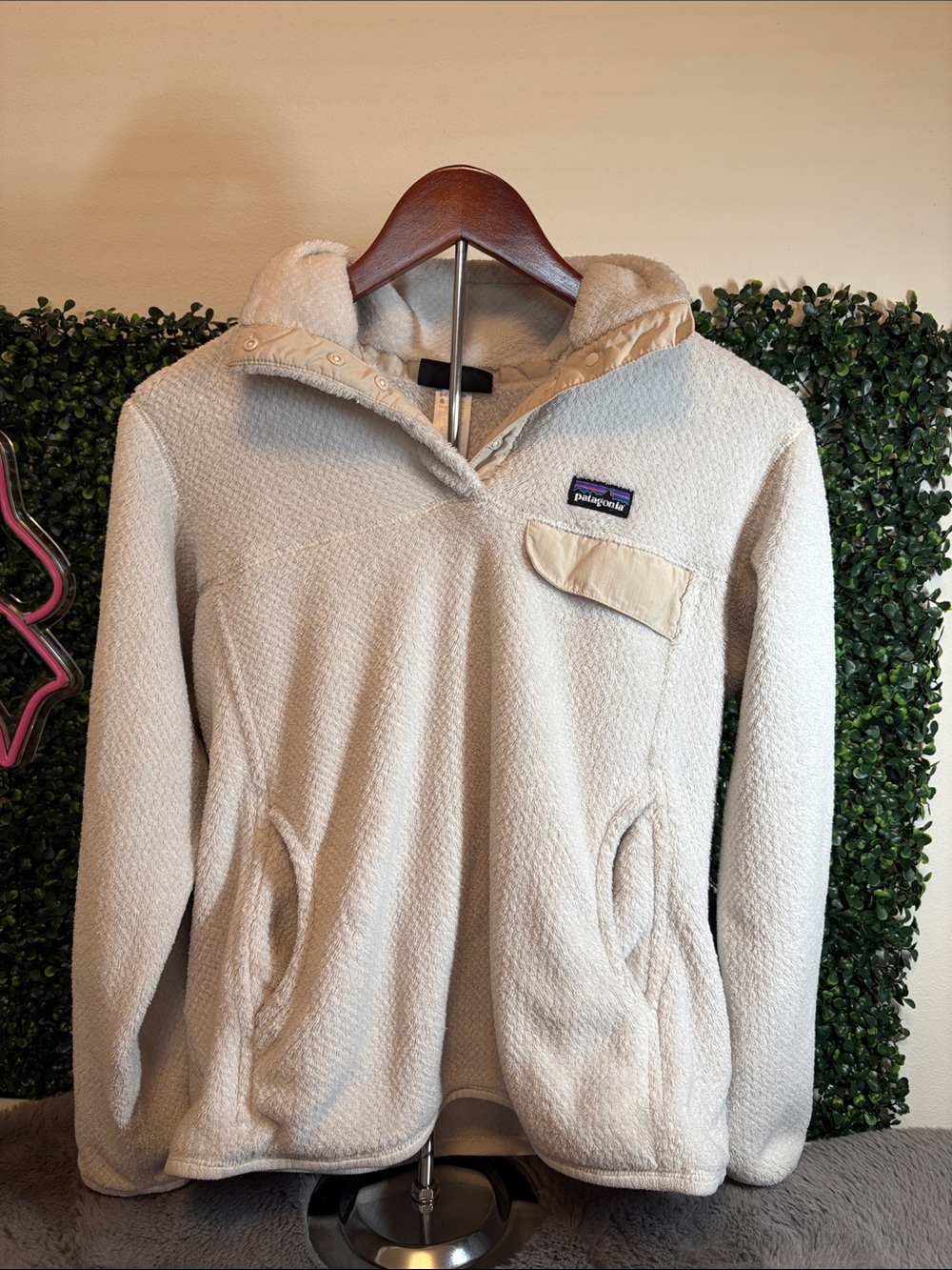 Patagonia Cream-Color Sherpa Quarter Zip Size Medium
